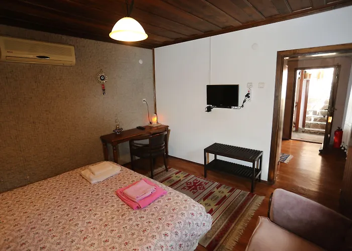 Akropolis 酒店 贝尔加马