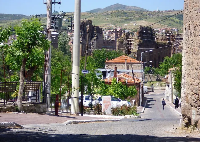 Akropolis Szálloda