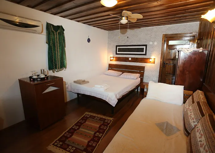 מלון Akropolis ברגאמה