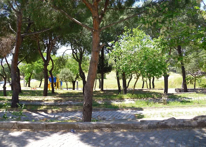 מלון Akropolis 3*